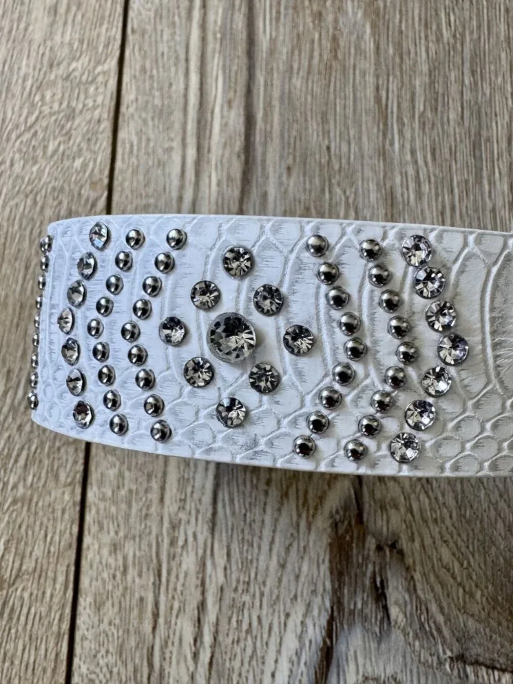 Y2K Genuine Leather White Snake Embossed Rhinestone Silver Studs Buckle Medium